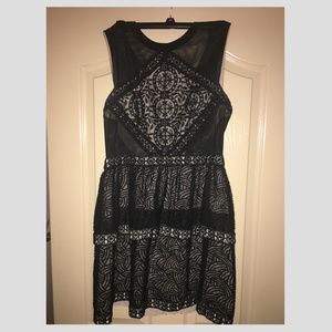 Bebe Black Lace and Mesh Cocktail Party Dress